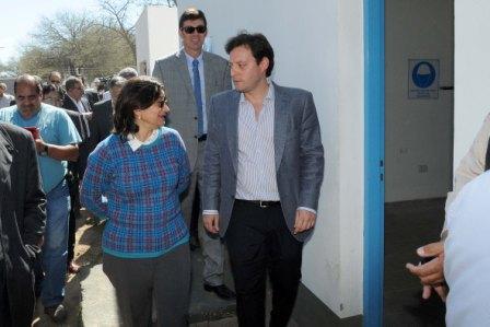 La Gobernadora Lucia Corpacci y el Presidente de Aguas de Catamarca Alberto Natella
